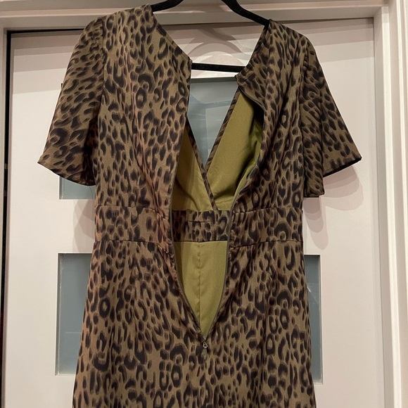 PRICE DROP ⬇️⬇️⬇️Beautiful !!!! Lost in Lunar. ‘Calli’ pantsuit. - Picture 5 of 9